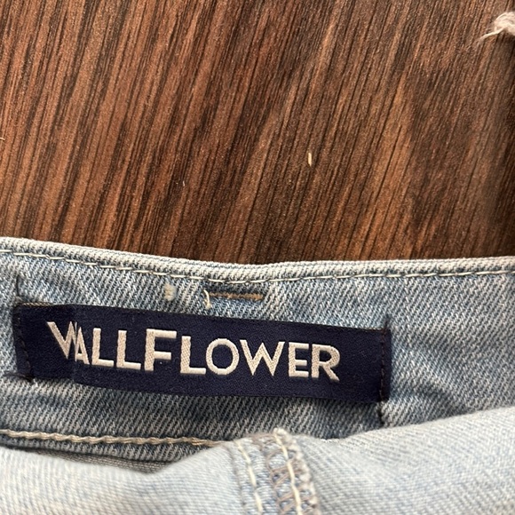 NWT Denim Blue Juniors Shortalls (size M) - Picture 3 of 6